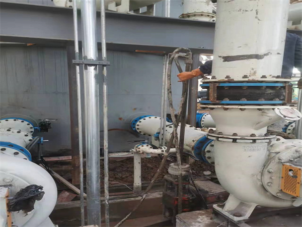 盈江设备基础沉降下沉注浆加固增加荷载